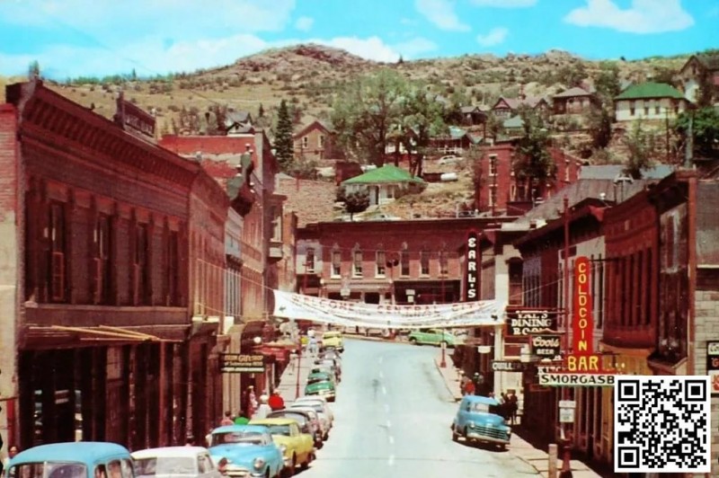 【EV扑克】南宁农村仔赴美求生:如何从洗碗工一步步走向WSOP冠军?