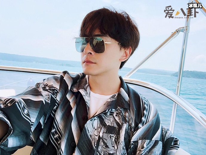 郑元畅的女朋友资料, 39岁的他还不结婚是为什么?