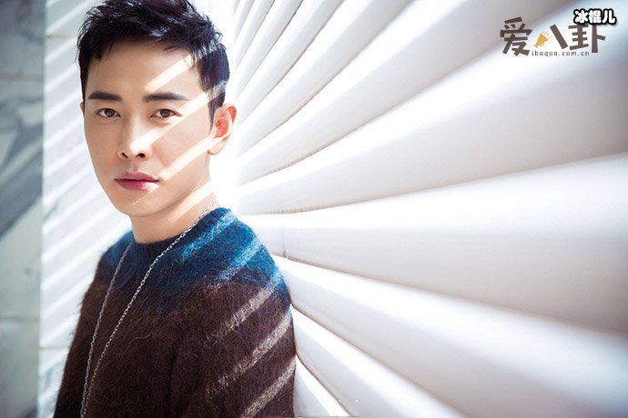 罗晋前妻是谁? 和唐嫣交往前情史是如何的