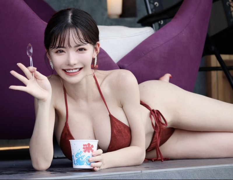 欠税8000万日币还清了!让深田えいみ(深田咏美)逆胜的关键人物是谁?