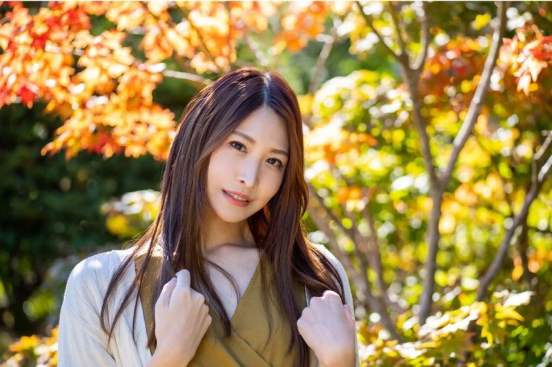 解密!那位IP社生出道的超美脚美人「神菜美まい(神菜美舞)没拍片在干嘛?可以干吗?
