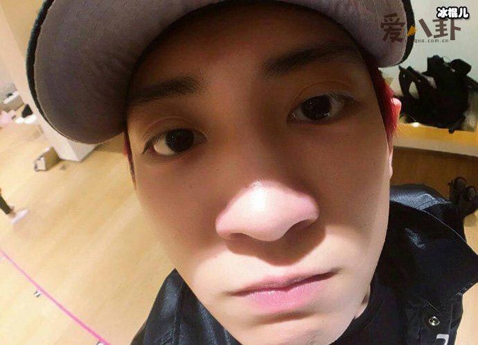 沈在元是谁? 为何他能得到众多韩国艺人的尊重