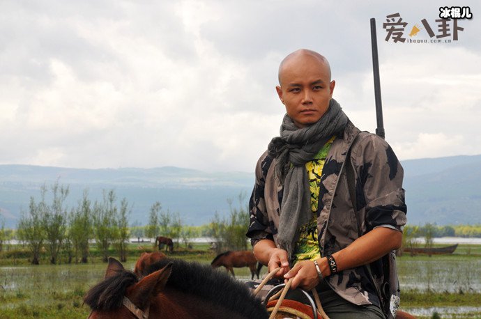 乐嘉有几段婚史现任妻子是谁? 乐嘉婚史一共有几个孩子