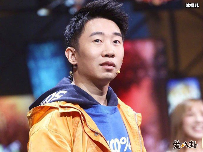 杨迪点名跑路站姐, 还牵扯道德绑架让人唏嘘!