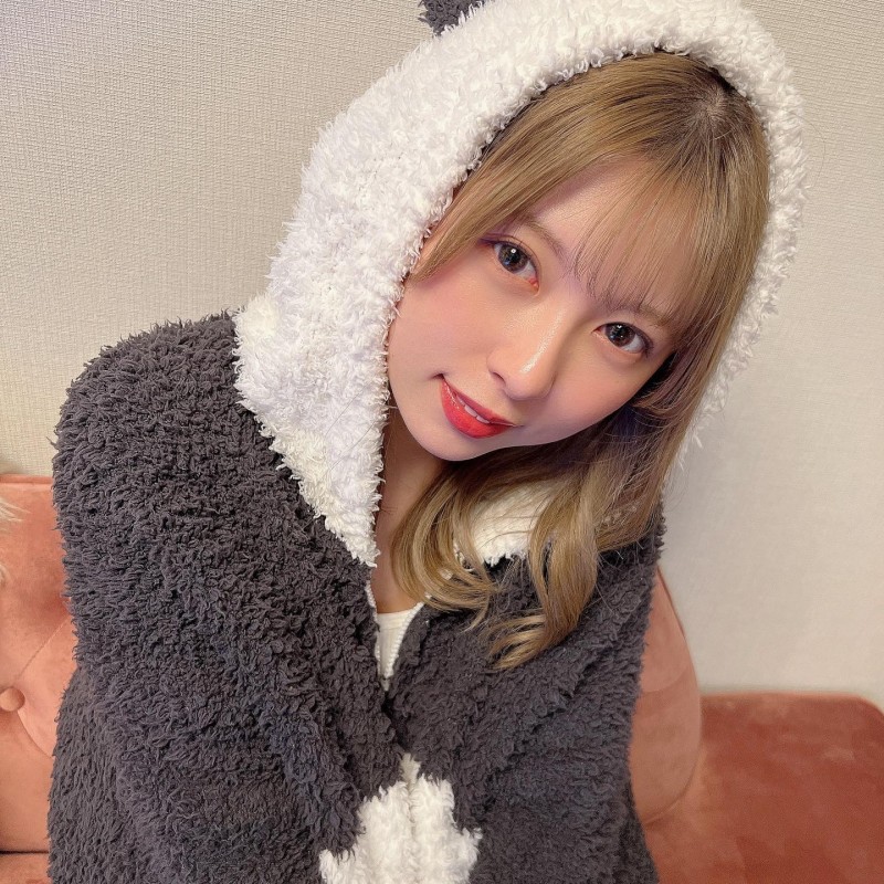 演而优则导!素人少女《苍井玲奈》转职成功…从幕前退居幕后继续拍AV