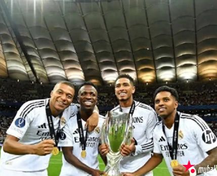 迈博体育 7场8球,皇马1.8亿巨星爆发,安切洛蒂找到最佳阵