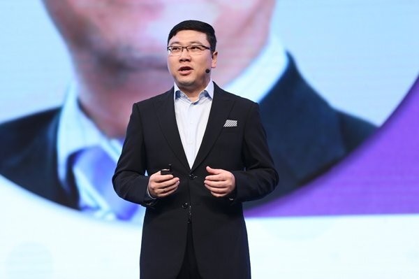 荣耀副董事长万飚因个人原因辞职 曾任华为终端总裁 荣耀副董事长万飚因个人原因辞职 曾任华为终端总裁