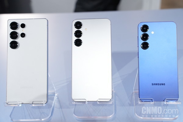 曝三星接入DeepSeek正在紧张测试中 小米已选择加入 曝三星接入DeepSeek正在紧张测试中 小米已选择加入