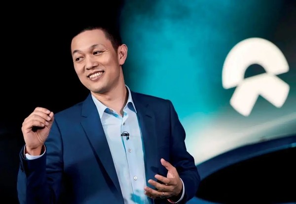 蔚来李斌 蔚来李斌打专车打到小鹏G9 不忘问车主“续航怎么样?”