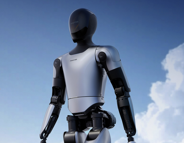 魔法原子举办2025场景战略发布会 总裁透露新计划! 魔法原子举办2025场景战略发布会 总裁透露新计划!