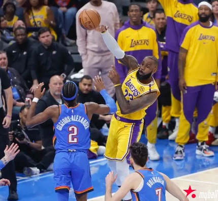 大发体育-詹姆斯28+7东契奇被驱逐,大发助力你的致富之路!