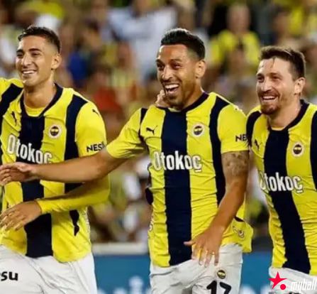 大发体育-费内巴切4国脚集体造反!穆里尼奥帅位不稳,大发助力你的致富之路!