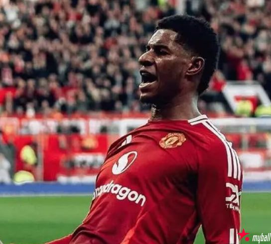 迈博体育 想加盟巴萨却难题重重,租借维拉的曼联前“太子