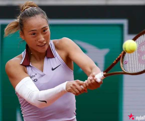 大发体育-郑钦文直落两盘胜阿朗戈 第八次进大满贯32强,大发助力你的致富之路!