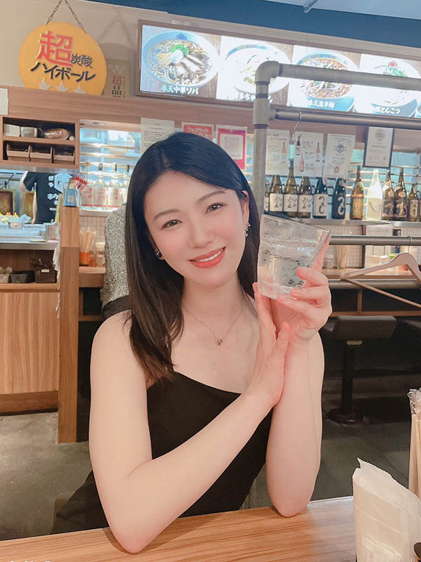 最新推荐！网页设计美女工程师《响花莲》精选作品介绍……