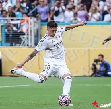 迈博体育:世俱杯-巴尔韦德失点贡萨洛破门