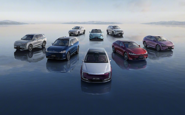 四大新势力上周订单曝光 鸿蒙第一 理想零跑小鹏破万