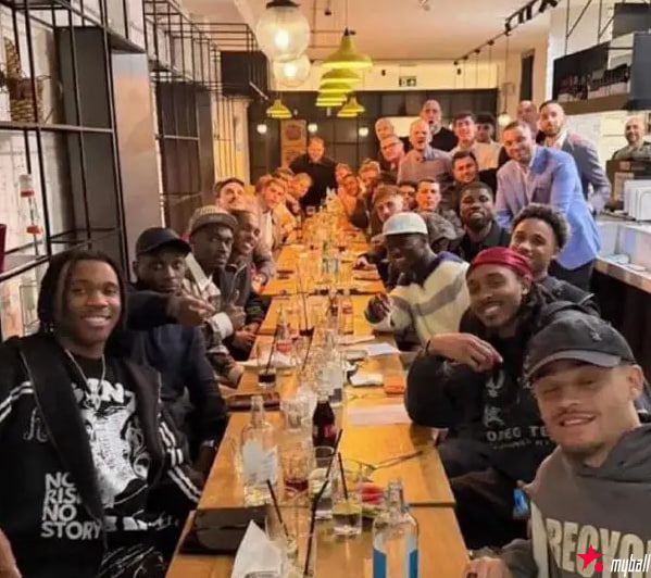 大发体育-轮流争夺领先！阿森纳冲刺步伐逊色于曼城，热刺，大发助力你的致富之路！