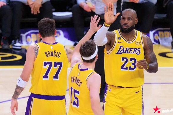 大发体育-詹姆斯复出湖人并未退步 顶级“让学”助力东契奇，大发助力你的致富之路！