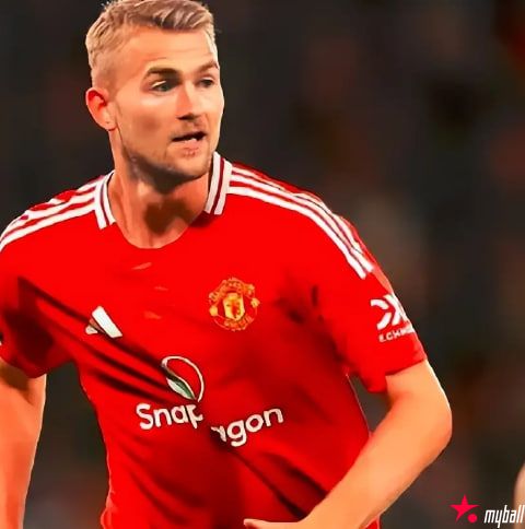 身价腰斩!曼联欲3000万抢德甲抢断王尼科·施洛特贝克,大发体育助力你的致富之路!